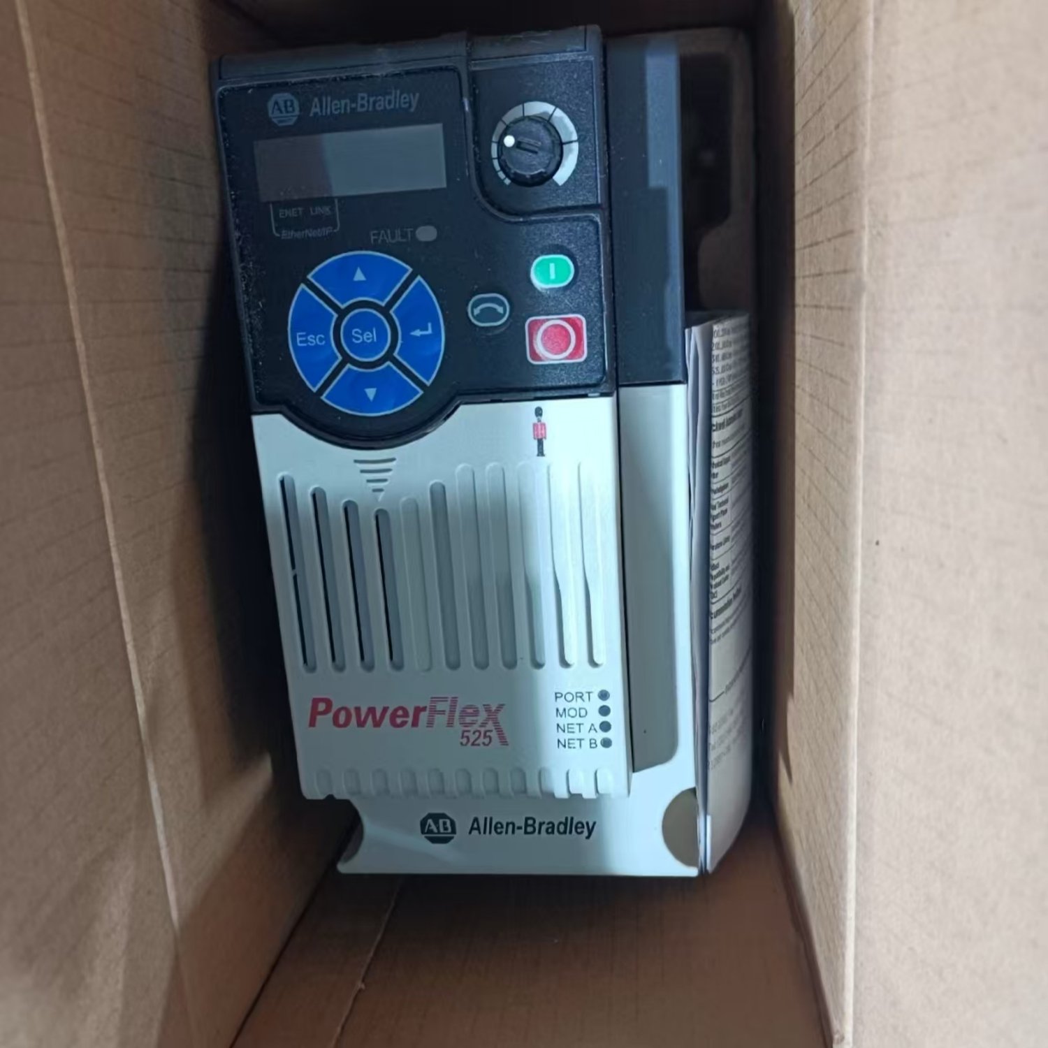 25B-D010N104 ALLEN-BRADLEY Variable Frequency Drive - Image 2