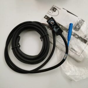 Autonics BYD100-DDT Compact Diffuse Reflective Photoelectric Sensor