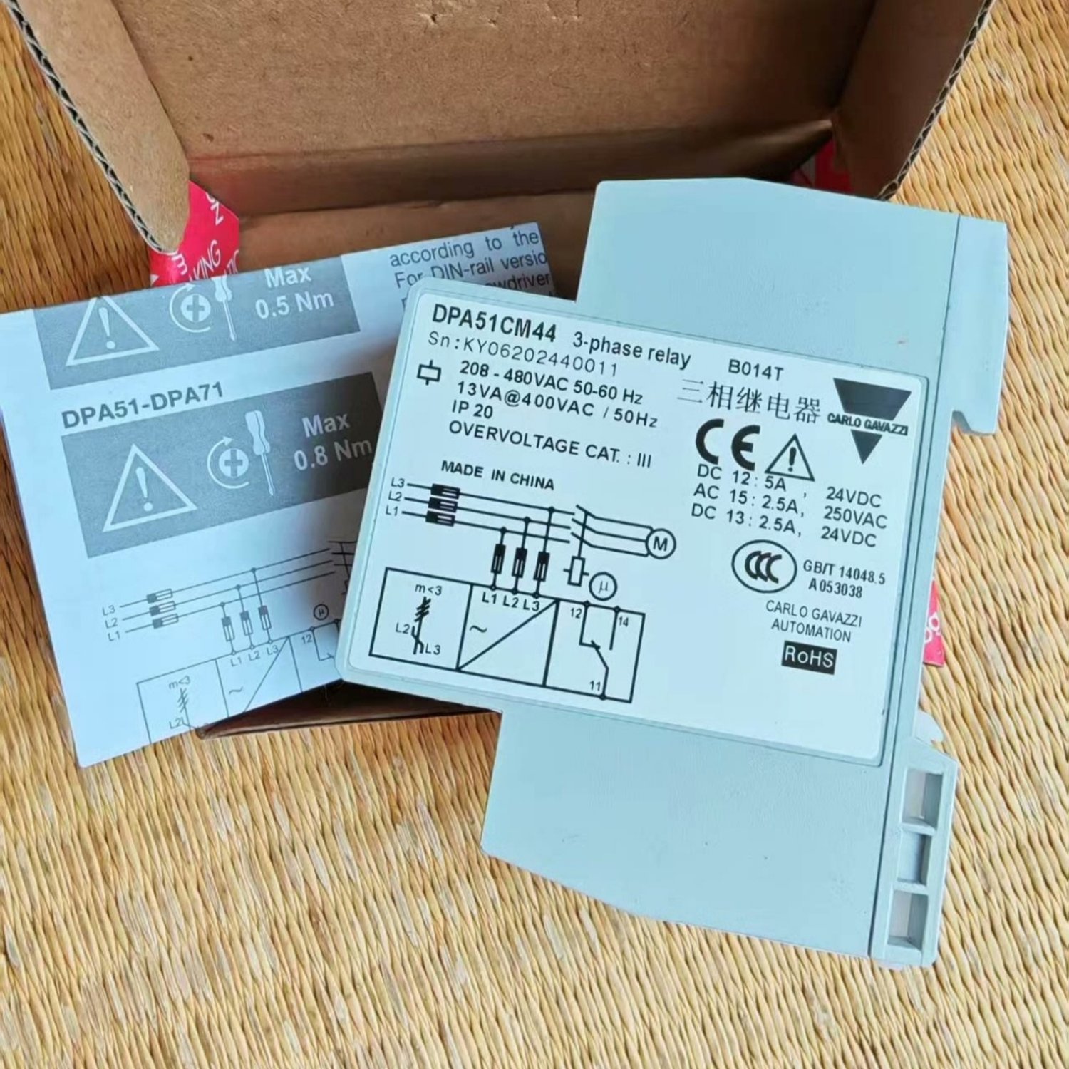 DPA51CM44B014T CARLO GAVAZZI Phase Monitoring Relay - Image 3