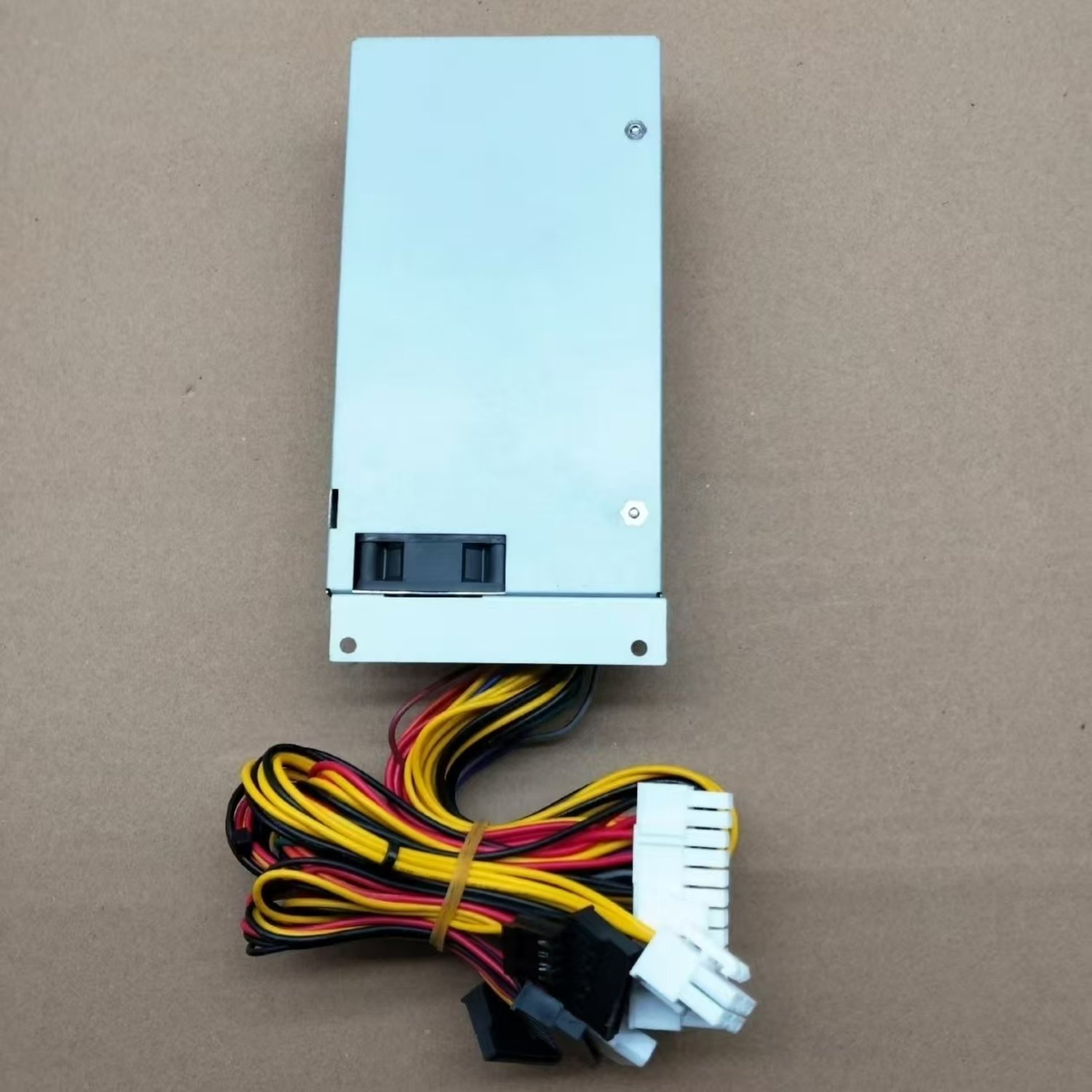 FSP FSP250-50GUB Industrial Power Supply - Image 4
