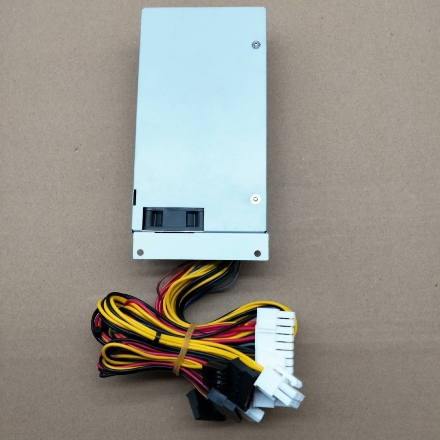 FSP FSP250-50GUB Industrial Power Supply - Image 8