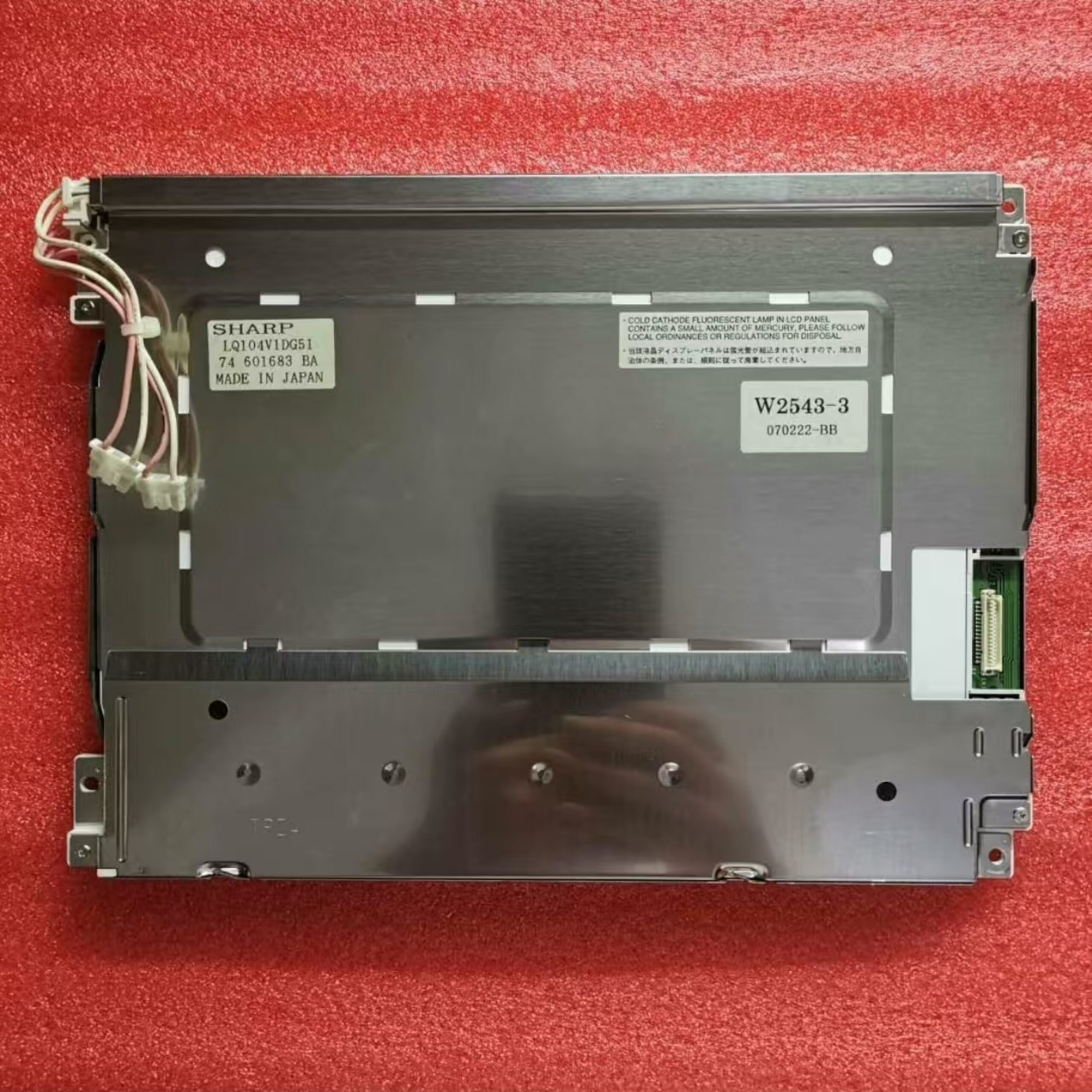 Sharp LQ104V1DG51 TFT LCD Display Panel - Image 2