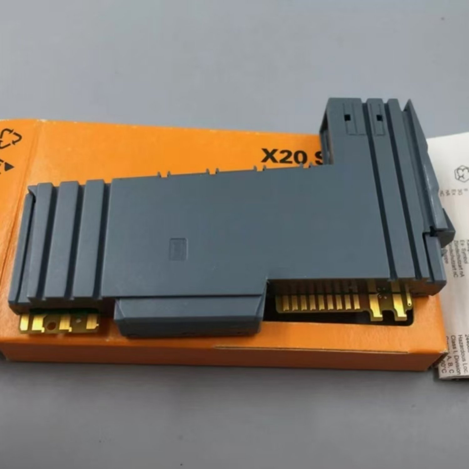 B&R X20AI4622 Analog Input Module (4 Channels, ±10 V or 0 to 20 mA / 4 to 20 mA) - Image 2