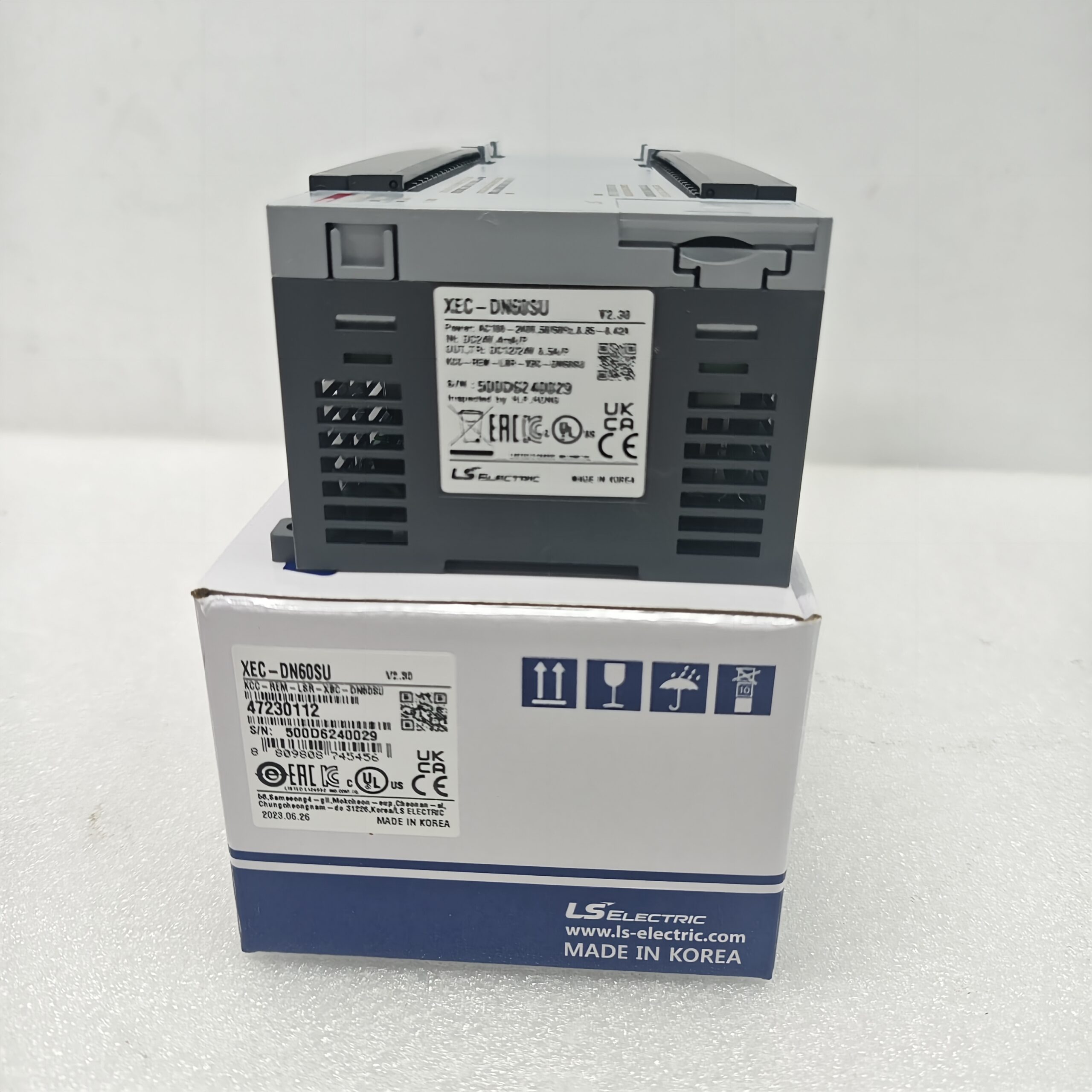 LS XEC-DN60SU Programmable Logic Controller - Image 3