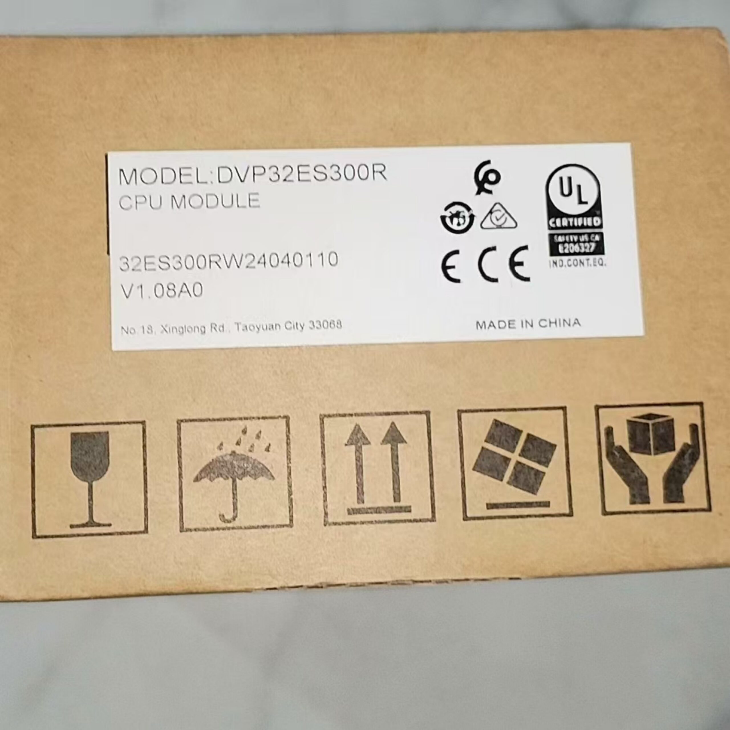 DELTA DVP32ES300R Programmable Logic Controller