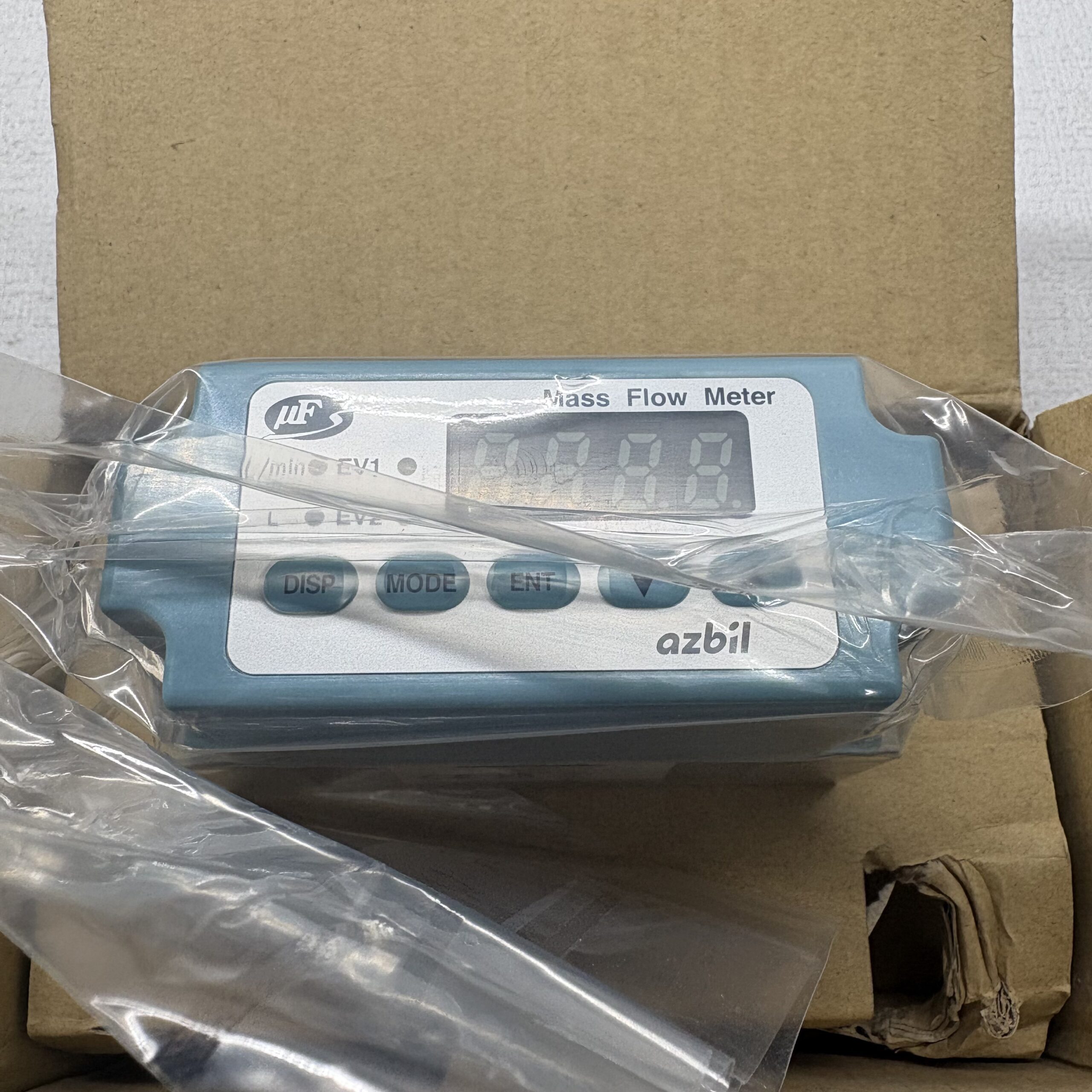 Azbil CMS0050BSRN200100 Gas Mass Flow Meter – product view 3