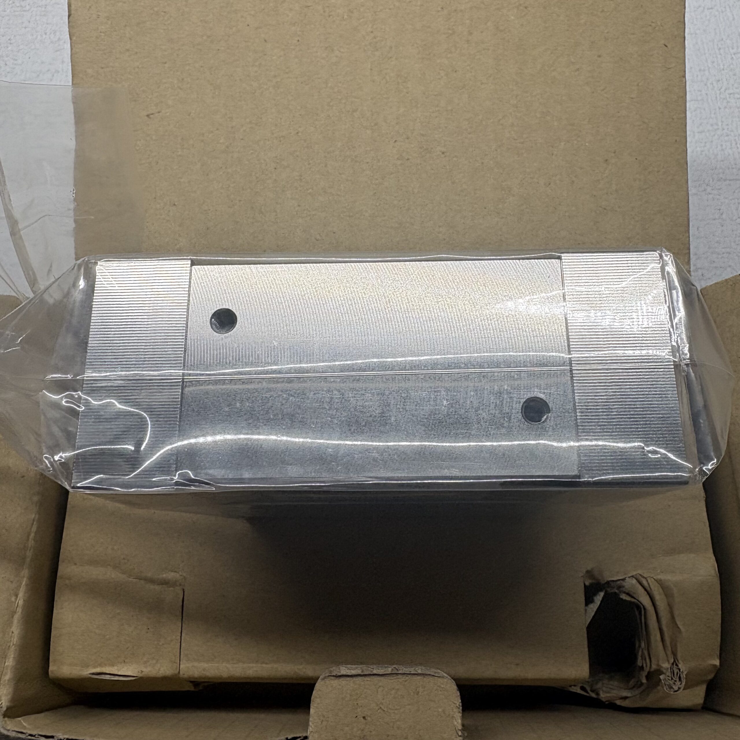 Azbil CMS0050BSRN200100 Gas Mass Flow Meter – product view 5
