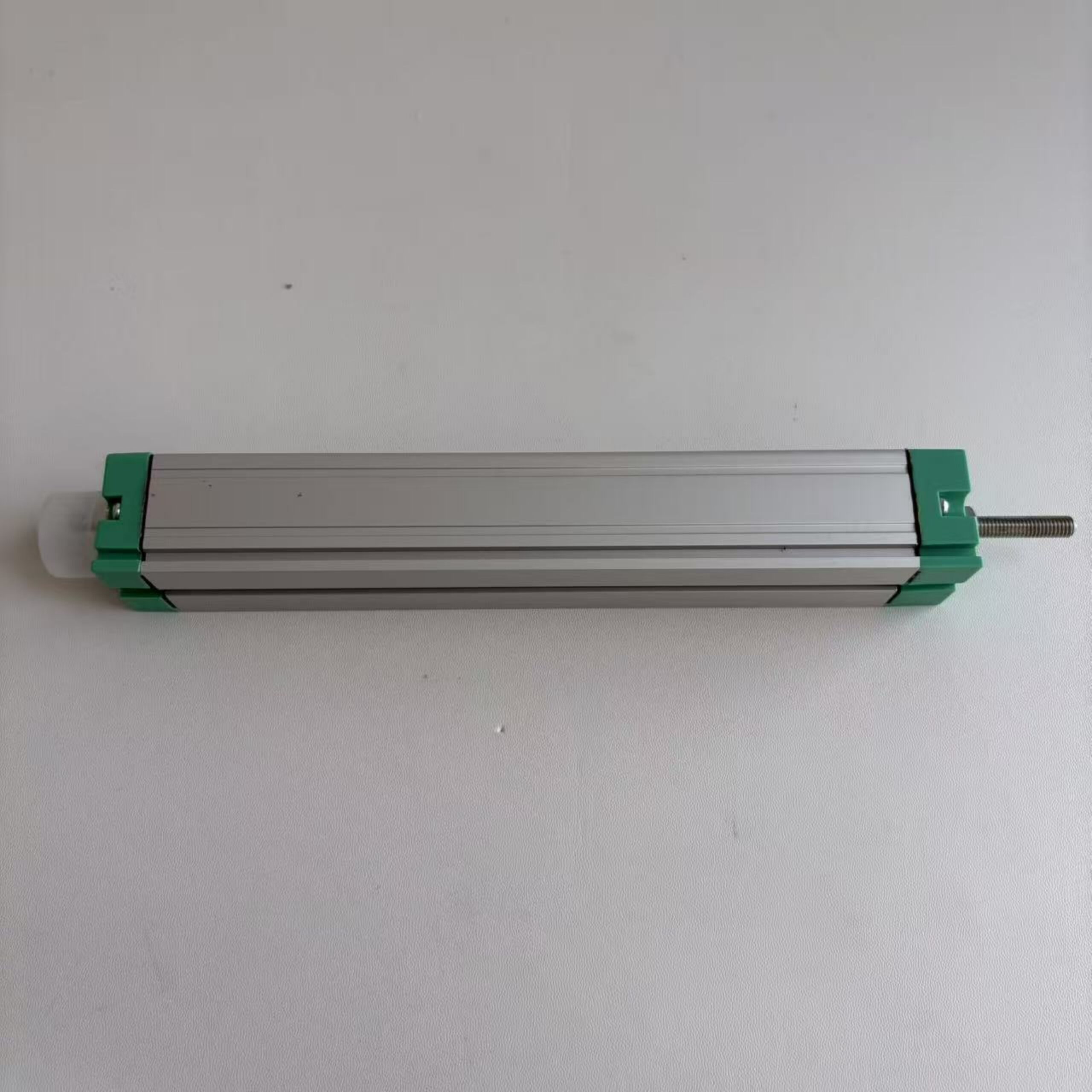 Gefran LT-M-0150-S 0000X000X0C Potentiometric Linear Position Transducer – product view 3